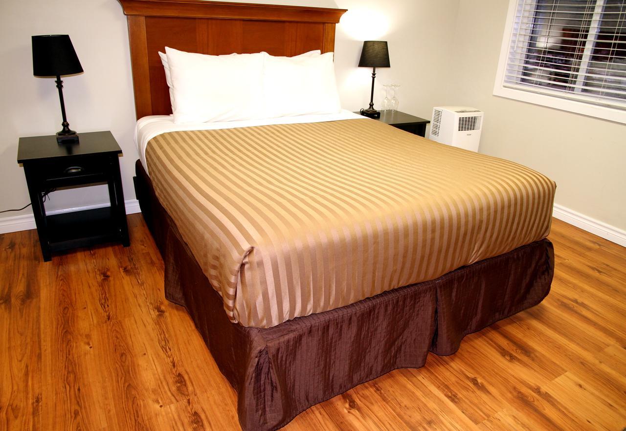 Hotel Squamish Exteriör bild